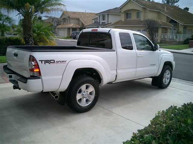 2015 Tacoma 004.jpg