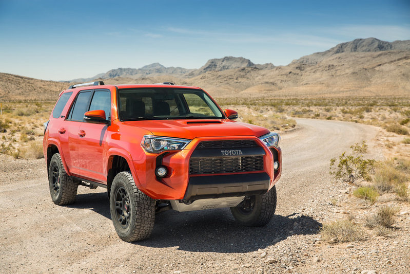 2015-Toyota-4Runner-TRD-Pro-front-three-quarter.jpg