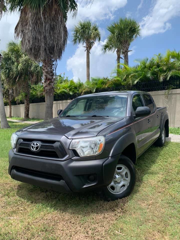2015 Toyota Tacoma.jpg