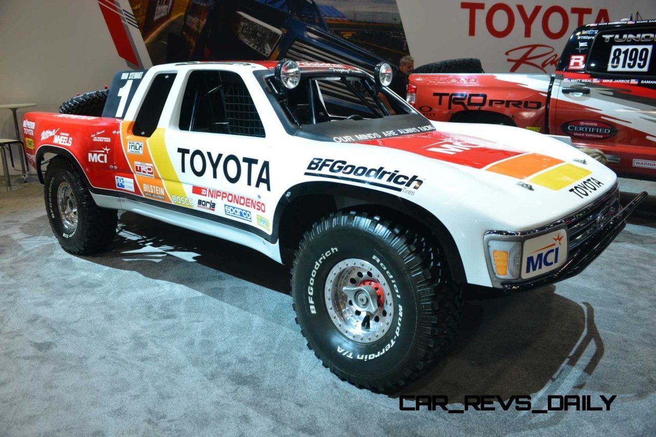 2015-Toyota-Tundra-TRD-Pro-Baja-1000-36.jpg