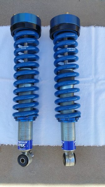 For Sale Front Fabtech/Fox Coilovers set 0-3.5inch Lift | Tacoma World