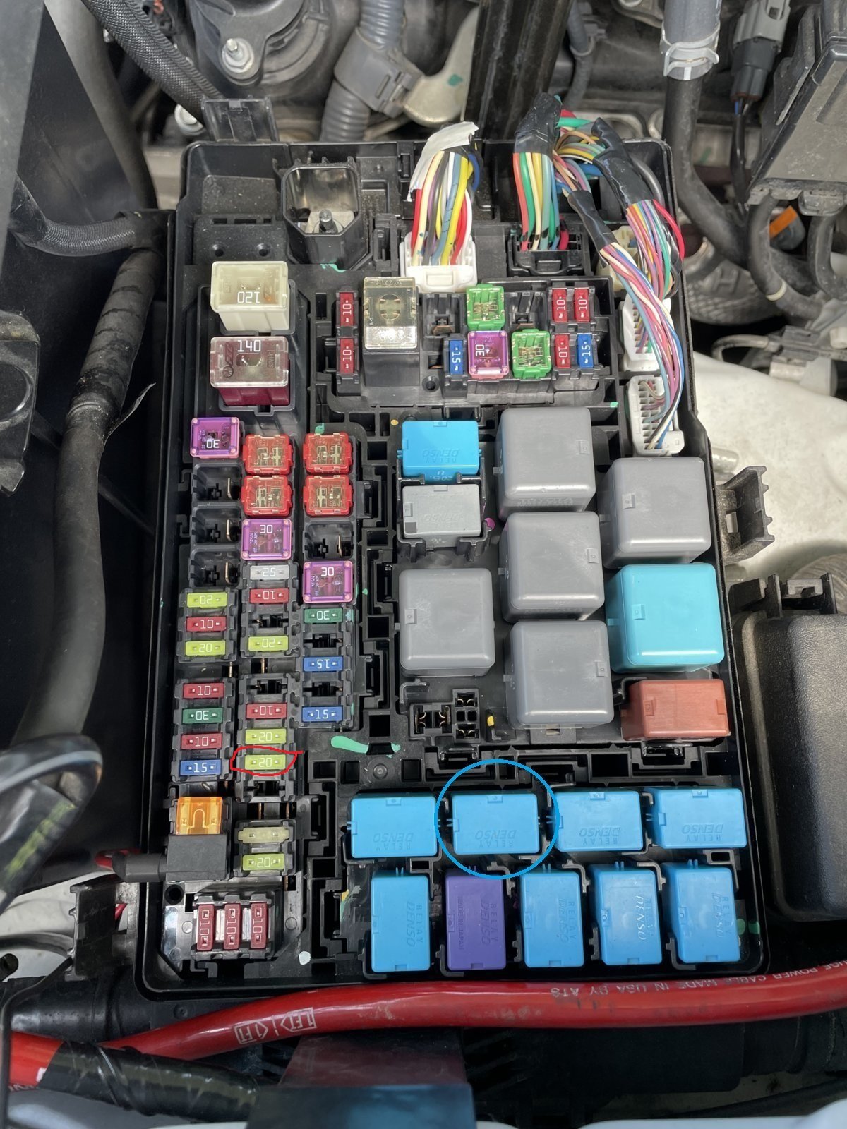 2016+ fuse box IG Loc Edit.jpg