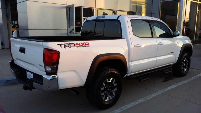 2016 Tacoma 02s.jpg
