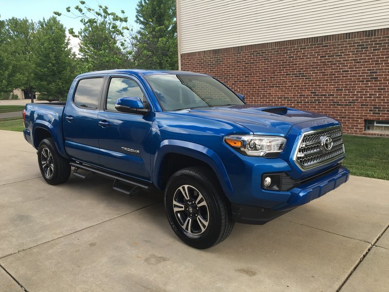 2016 Tacoma.jpg