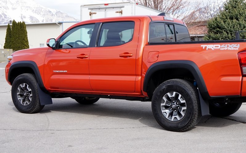 2016-tacoma-rokblokz-regular-mud-flaps-1_orig.jpg