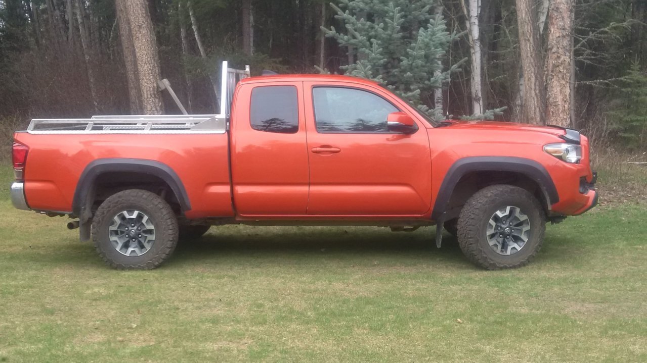 2016 Tacoma washed  waxed 2018-04-30 (002).jpg