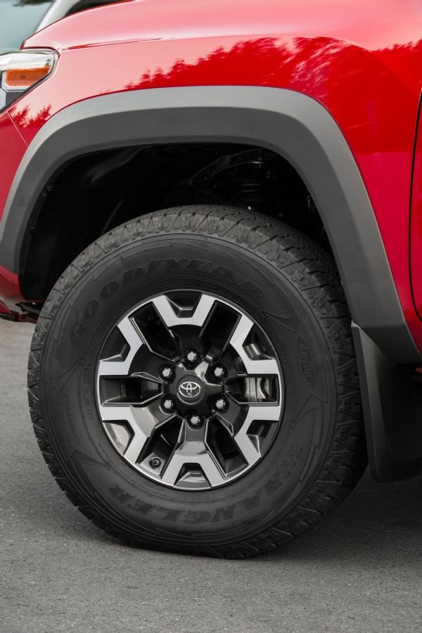 2016-toyota-tacoma-front-tire.jpg