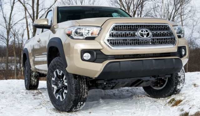 2016-Toyota-Tacoma-front-view-2.jpg