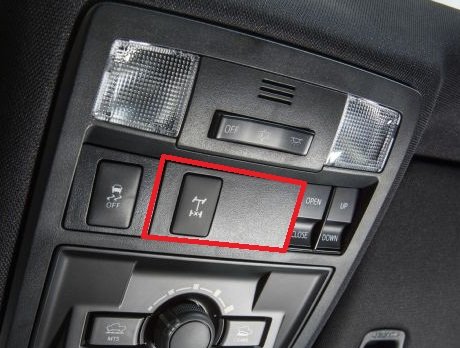 2016-toyota-tacoma-overhead-console.jpg