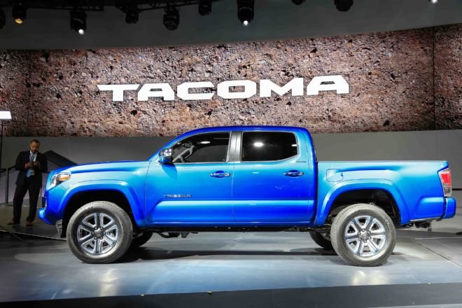 2016-toyota-tacoma-side-profile-02.jpg