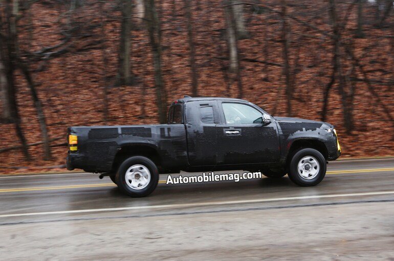 2016-toyota-tacoma-spied-6.jpg