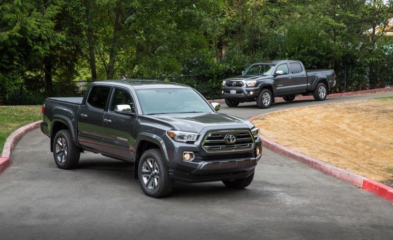 2016-Toyota-Tacoma-TRD-Off-Road-4x4-1012-876x535.jpg