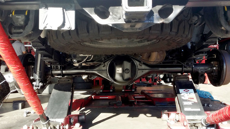 20160601_175857-rear-axle-brakelines.jpg