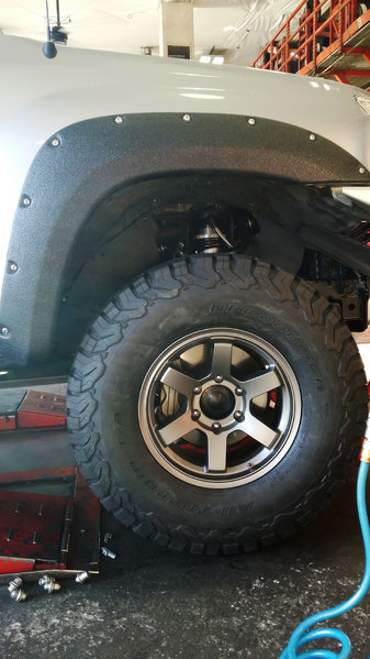 20160601_182933-front-wheel-on.jpg