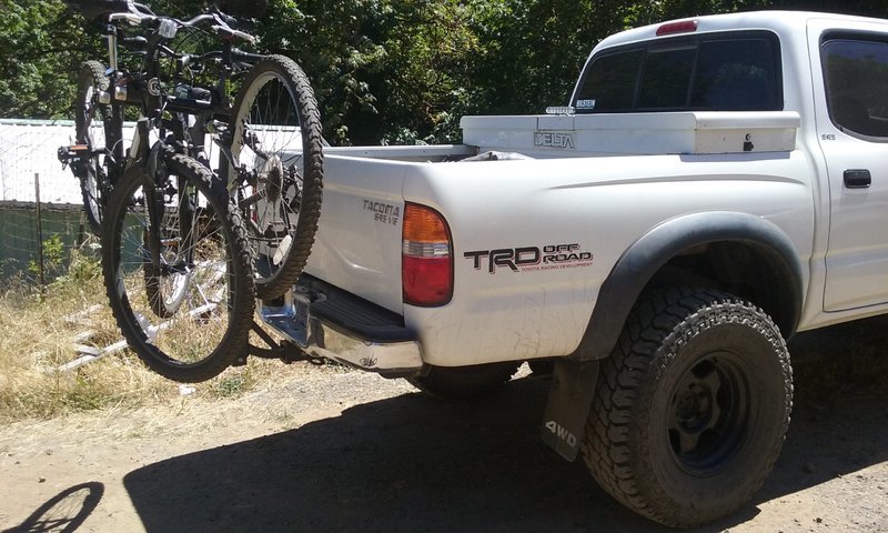 toyota tacoma hitch bike rack