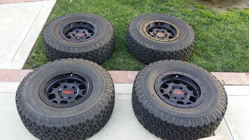 [f S] Oem Trd Pro 16 All Black Beadlock Rims Bfg At Ko 285 75 16 Tires [socal] Tacoma World