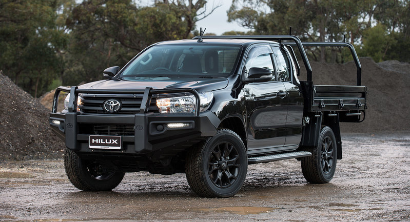 2016_toyota_hilux_genuine-accessories_09.jpg