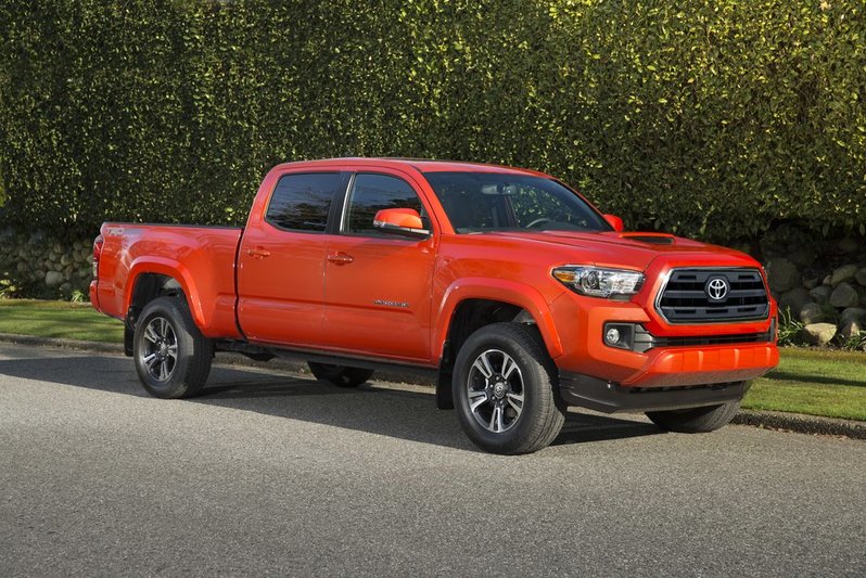 2016_Toyota_Tacoma-35_Black Grill.jpg