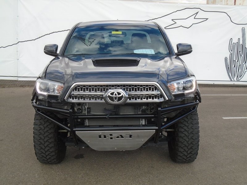 2016_toyota_tacoma-pic-6596743142657071679-1024x768.jpg