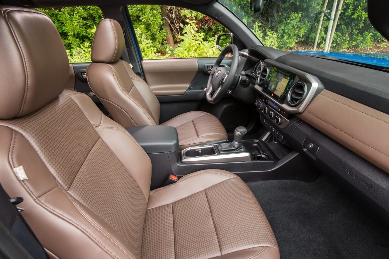 2016_Toyota_Tacoma_Ltd_20_3CDF00787009A185FE09B88773DAAF51630480F3.jpg