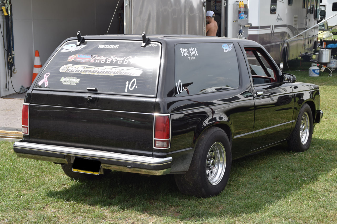 2016SuperChevyShowPart3 5060.jpg