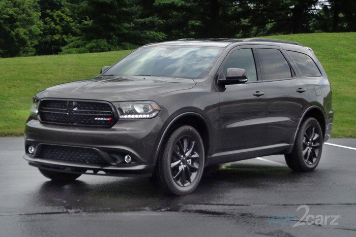2017-dodge-durango-gt_main_1499978811_700x467.jpg