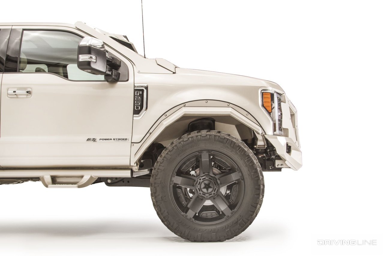 2017-ford-super-duty-fab-fours-no-lift-40-trail-grapplers-2.jpg