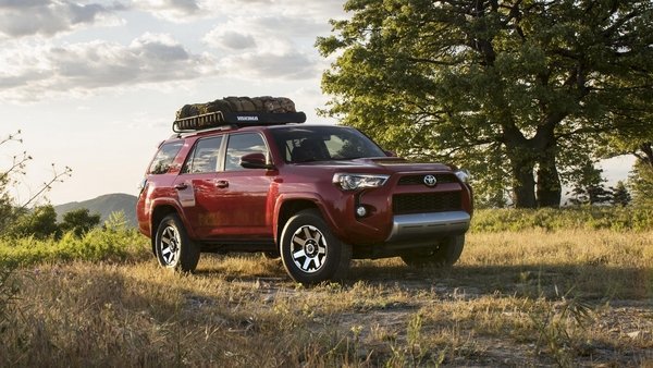 2017-toyota-4runner-trd-o-7_600x0w.jpg