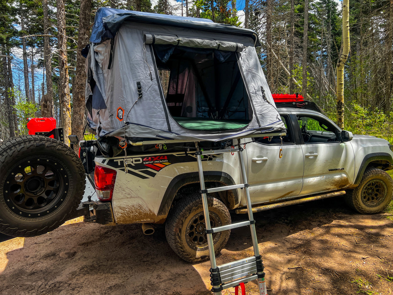 2017 Toyota Tacoma (19 of 68).jpg
