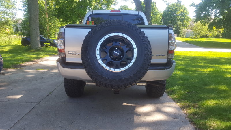 hitch mount tire carrier