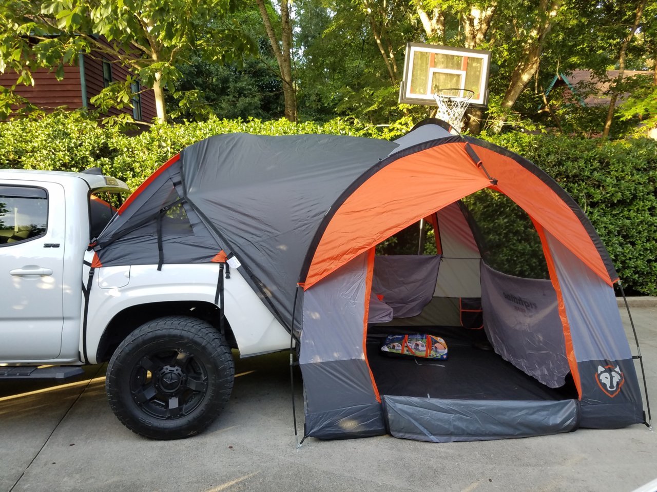 Hard tonneau shop cover tent