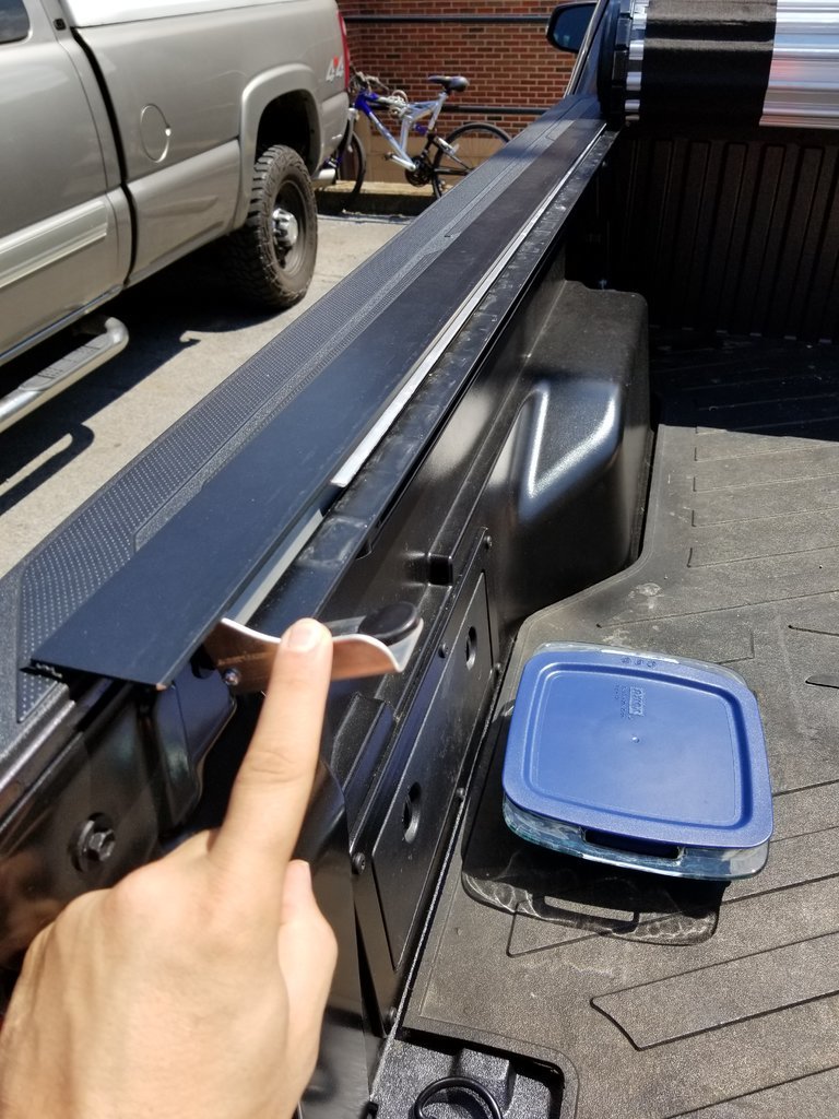 Rough Country Vs Gator Tri Fold Tonneau Cover Tacoma World