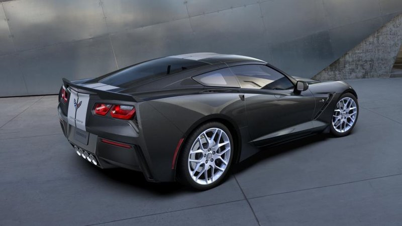 2017_chevrolet_corvette_corvette 2.jpg