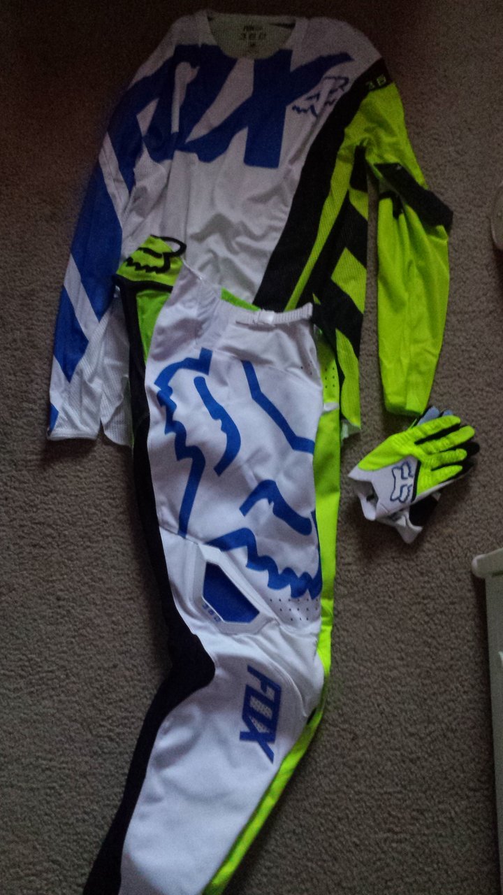 fox dirt bike gear