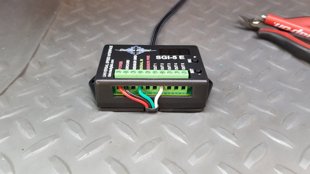 My Dakota Digital SGI5E Install (Speedometer Calibration) World