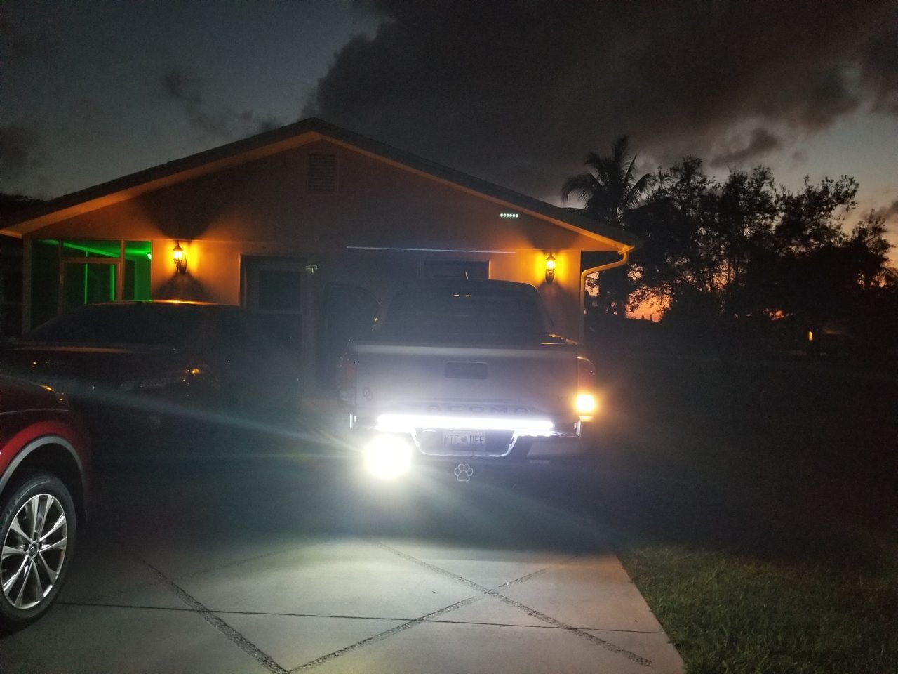 20181013_192326[1].jpg
