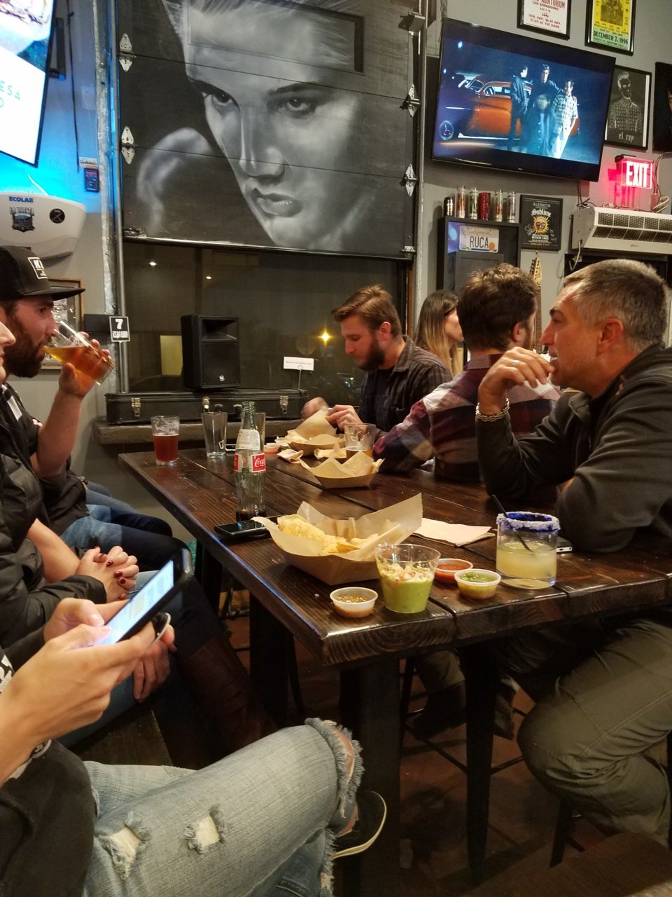 20181129_192904.jpg