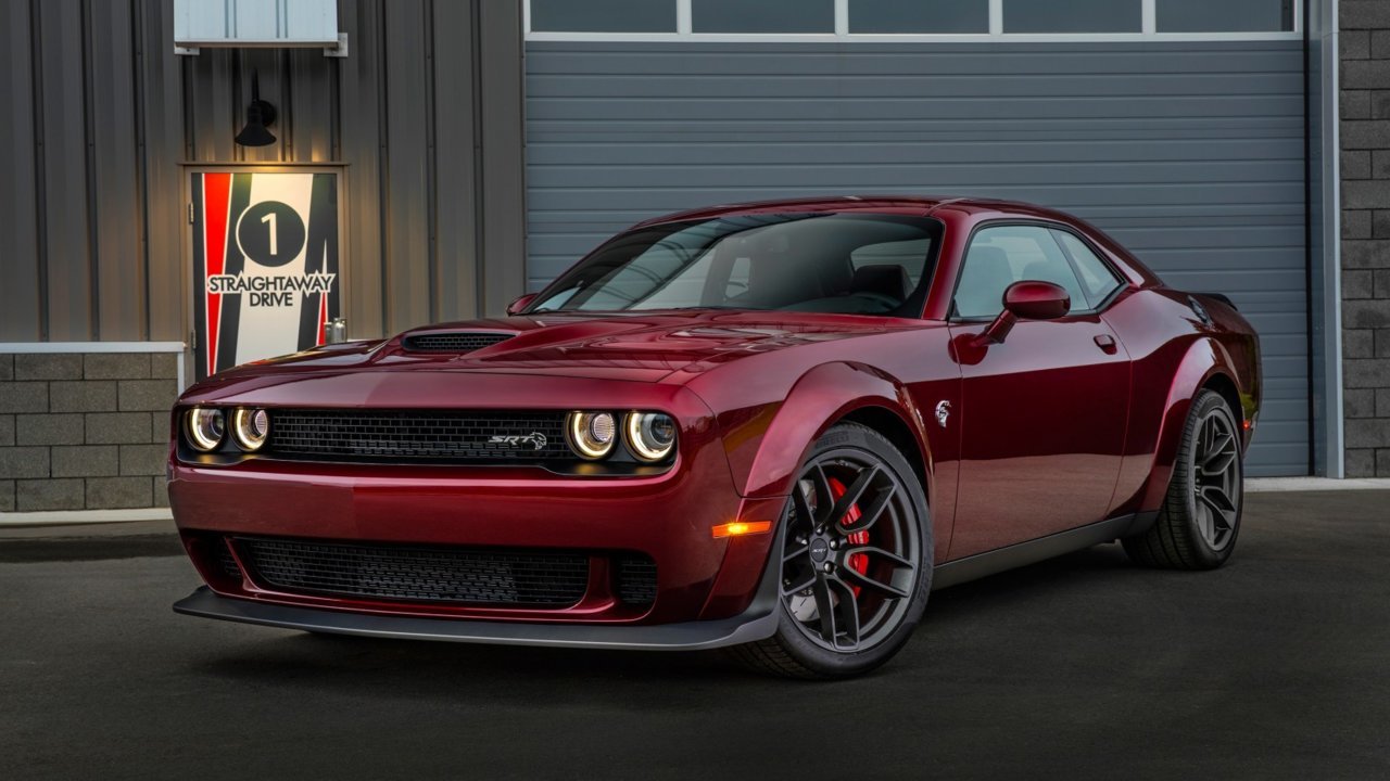 2018_dodge_challenger_srt_hellcat_widebody_hd-1600x900.jpg