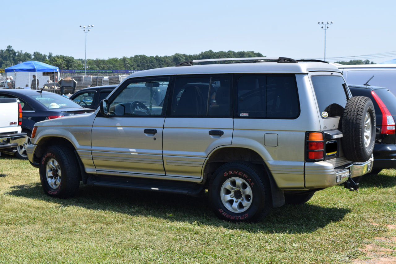 2018SuperChevyShow 1001.jpg