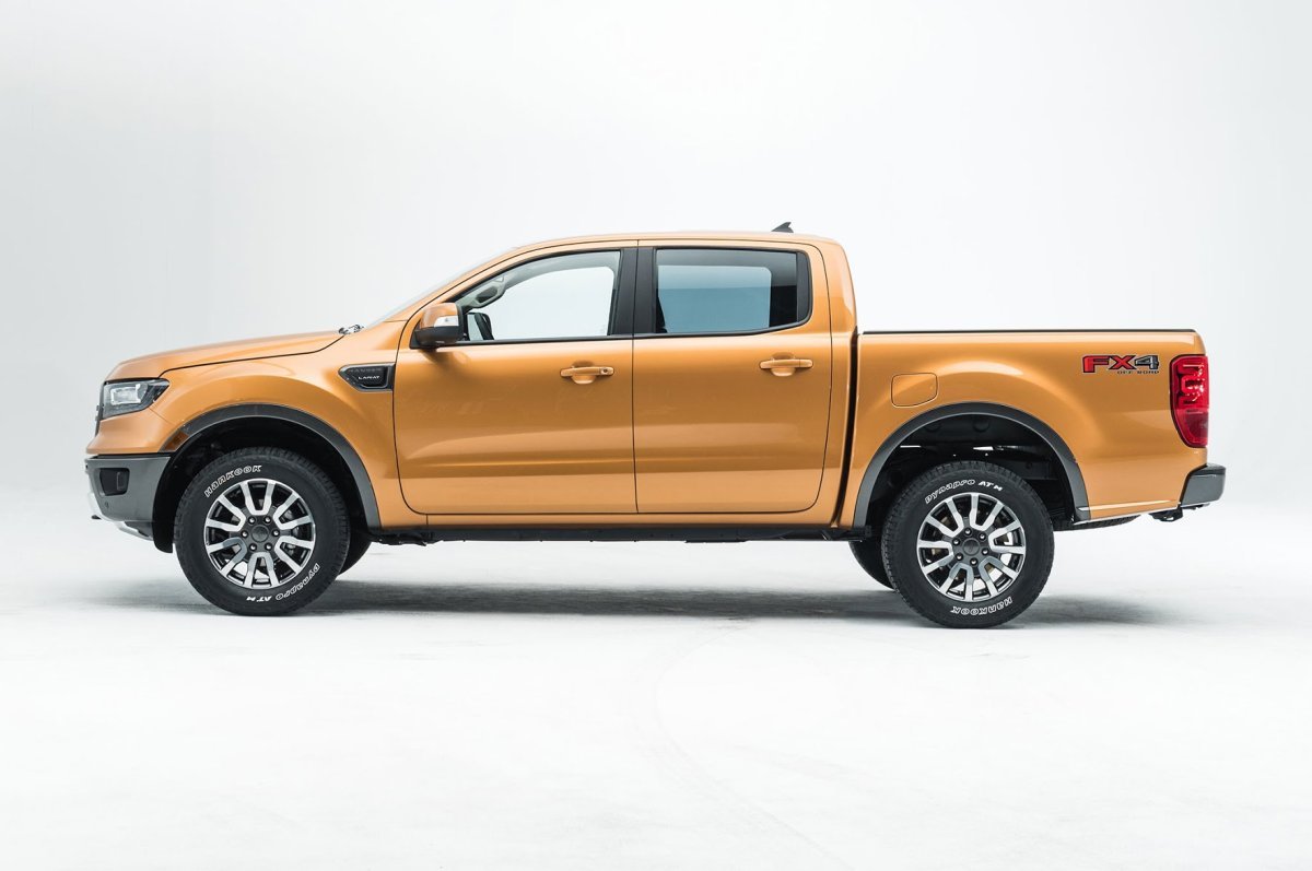 2019-Ford-Ranger-side-view.jpg