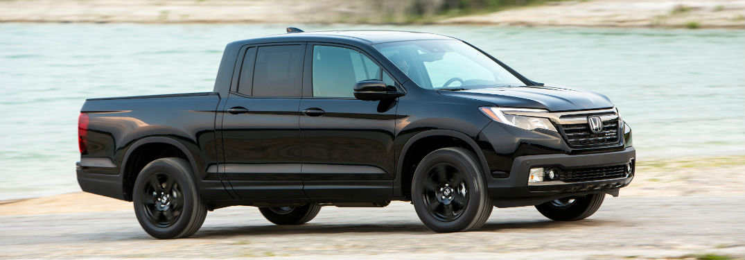 2019-Honda-Ridgeline-exterior-front-fascia-and-passenger-side-going-fast-on-beach_o.jpg