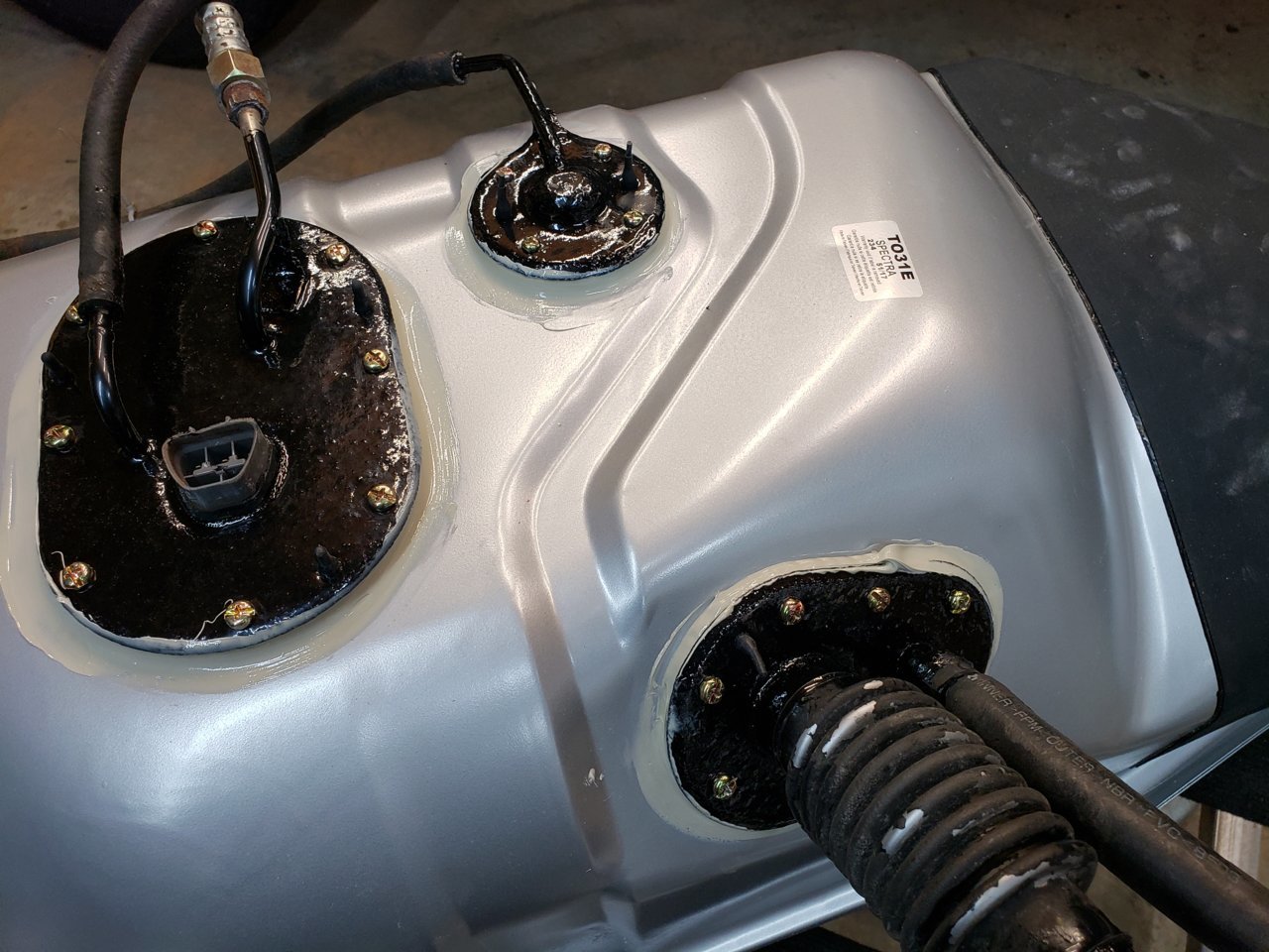 1st gen fuel tank replacement World