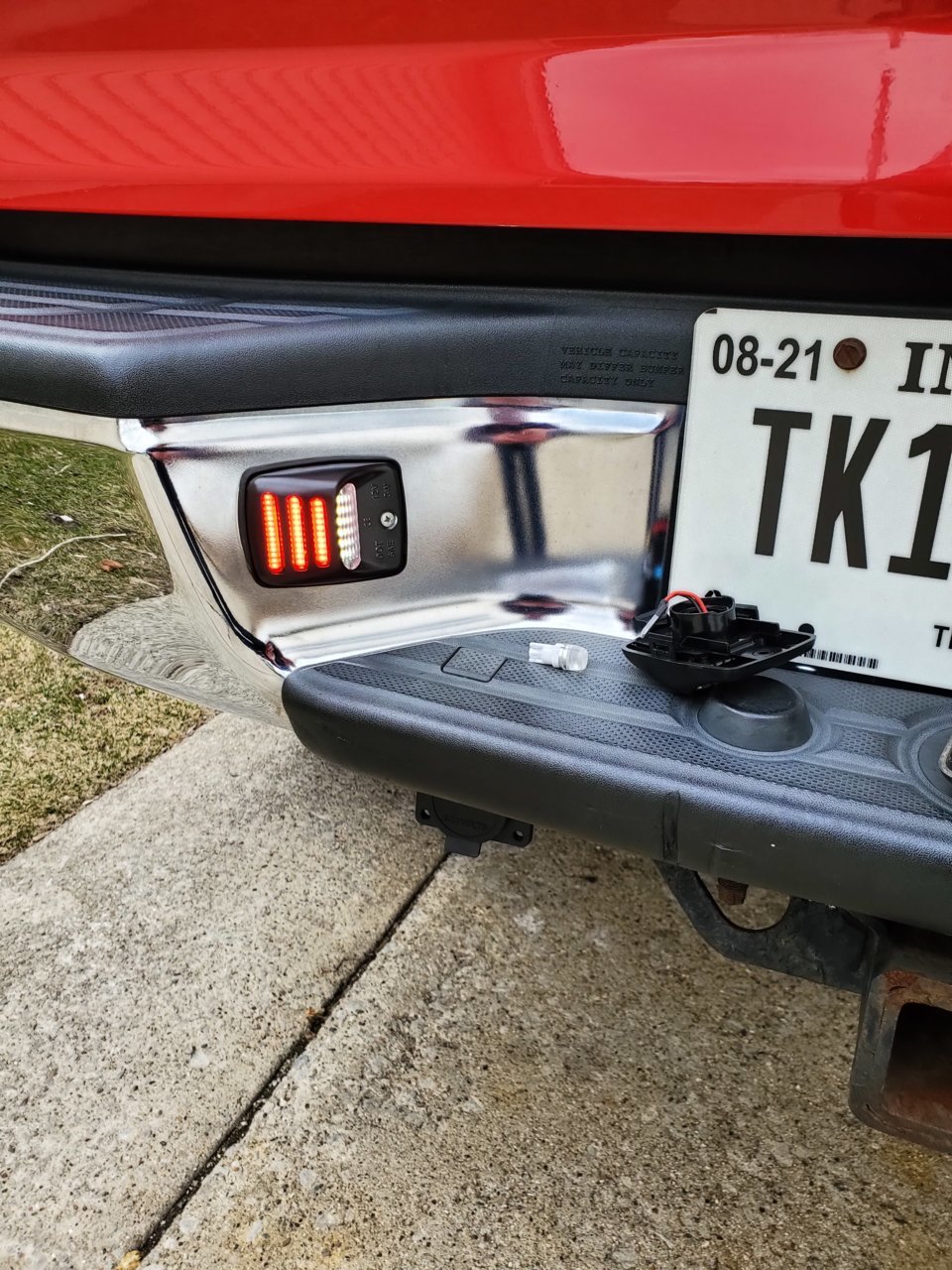 2017 tacoma store license plate light