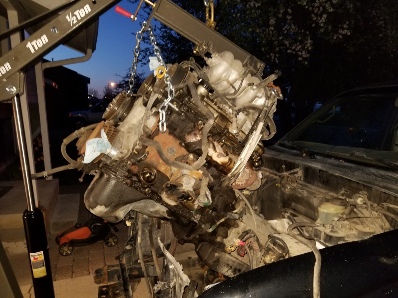 20190502_205624_48006728351_o.jpg