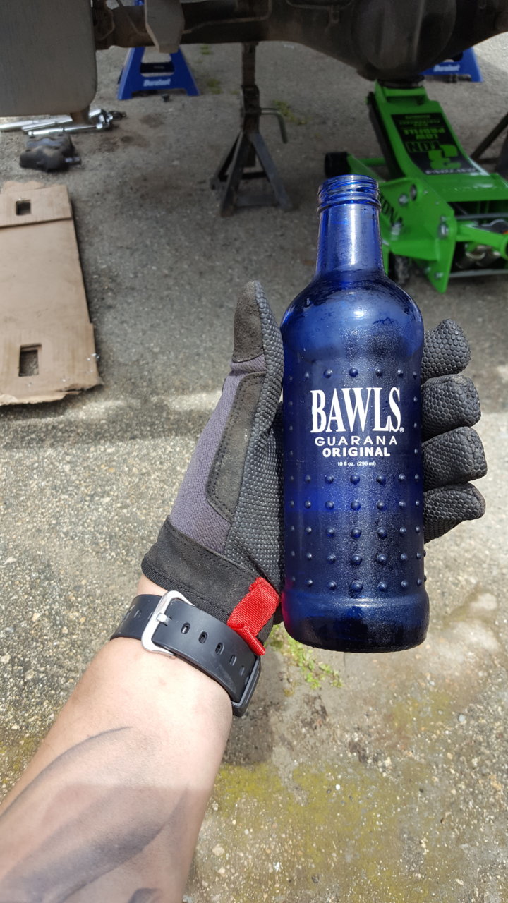 The Original WineRack Booze Bra Flask - Adjustable Design - Holds 25oz of  Booze (White, Medium)