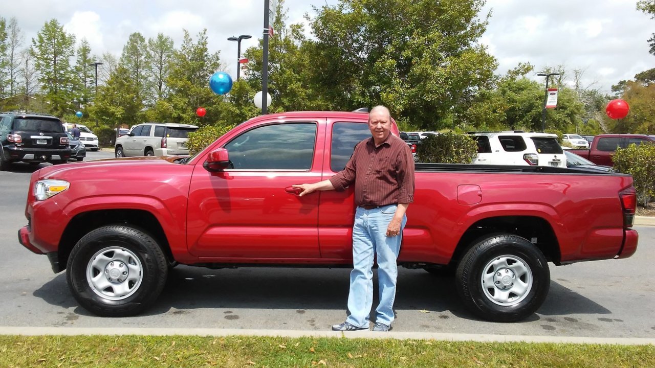 2019Tacoma_a.jpg