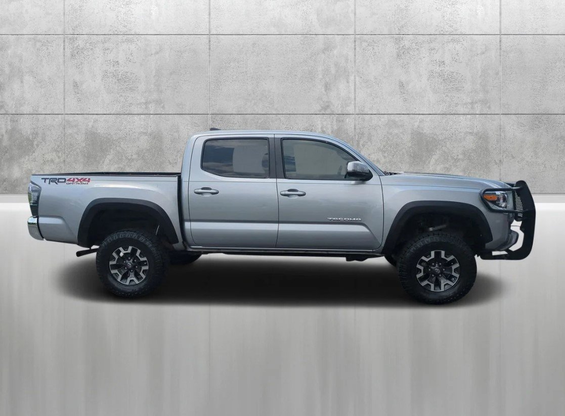2020 Tacoma 3-Pasenger Side.jpg