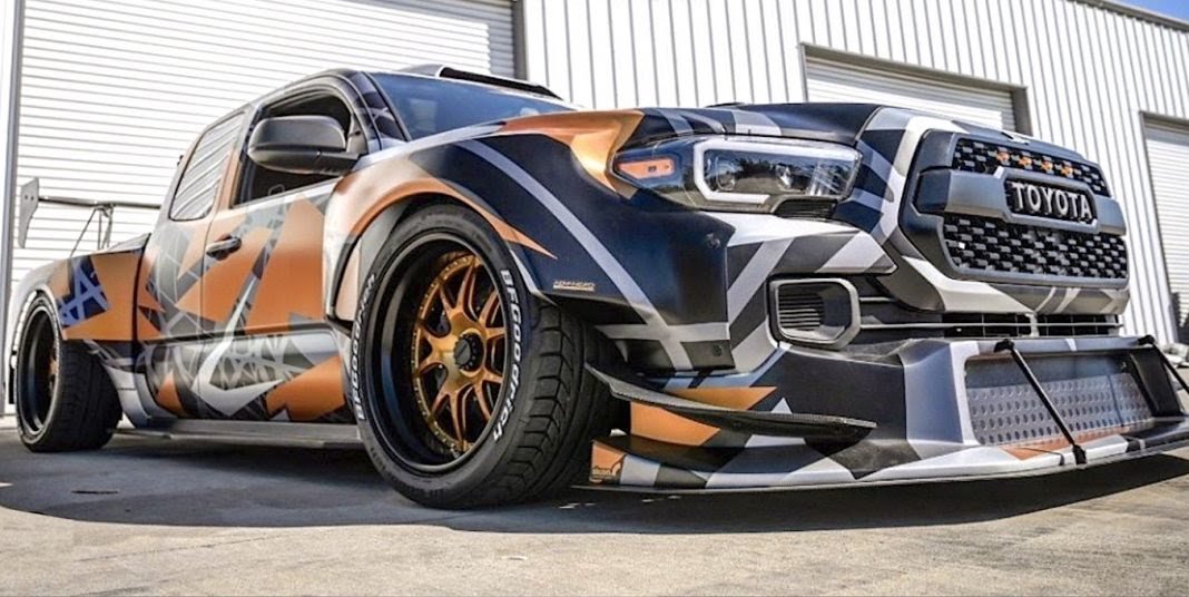 2020-toyota-tacoma-race-truck-deberti-1068x536.jpg