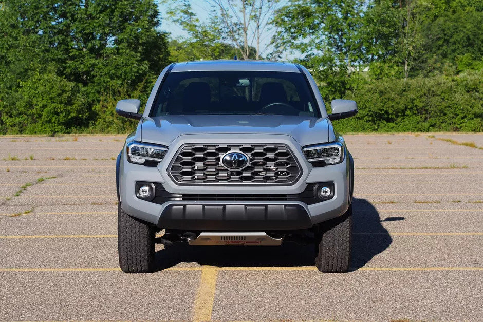 2020-toyota-tacoma-trd-off-road-16.jpg