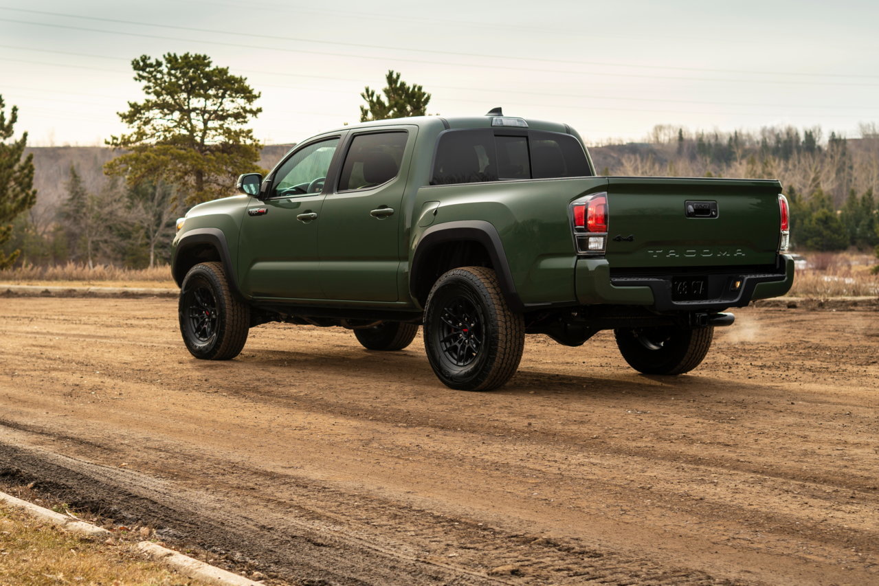 2020 Toyota Tacoma TRD Pro 8.jpg